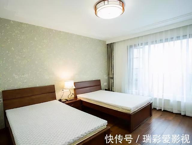 装修风格|这位46岁阿姨的眼光太好了,新家选择中式风,日子过得太精致了