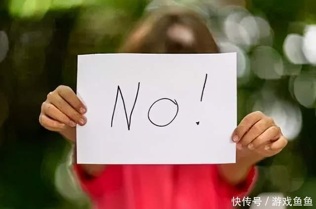 建议|孩子的书包堪比一个世界,为啥不建议家长翻书包?看完忍住别笑