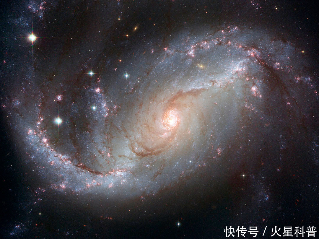 星系 249亿光年外发现不该有的星系,天文学家:早出现26亿年