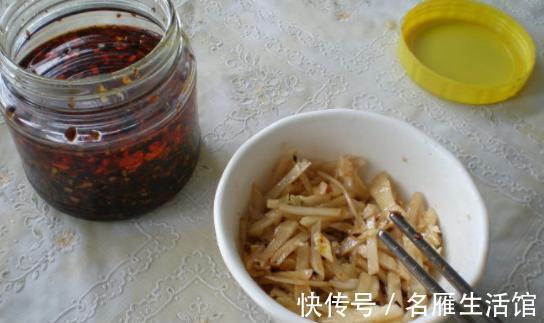 陈教授|退休医生提醒:降脂其实并不难,3种食物少吃,血脂悄悄降