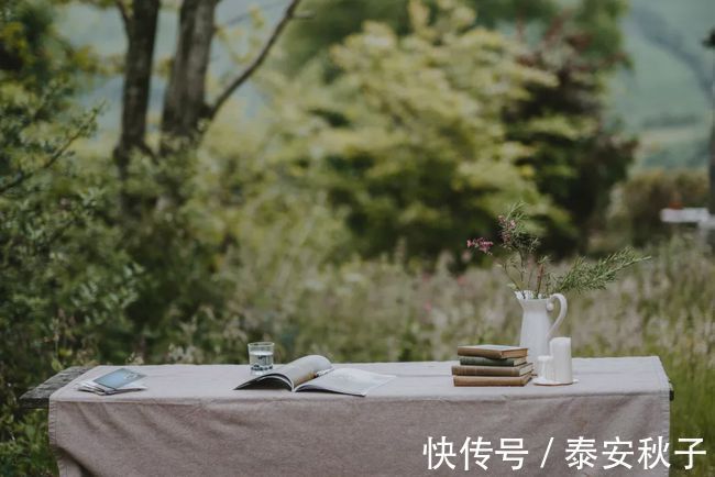 穿搭|怕热女人最爱的“棉麻裙”穿搭:清爽又舒适、穿出气质美!