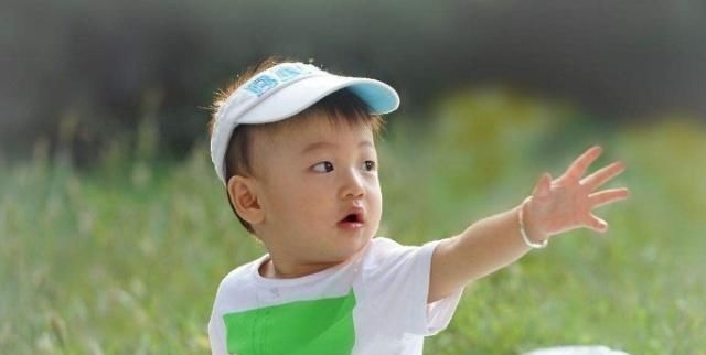 宝宝们|出生头几年是宝宝大脑发育“黄金期”,10个方法提高智力,收藏了