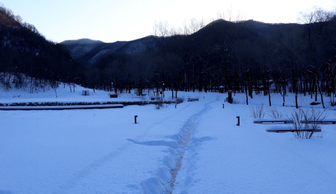 九眼楼长城|你那里没雪景了吧？哈哈，北京这里的长城上还有！