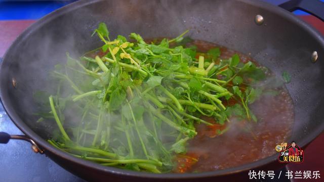 水煮鱼最好吃的家庭做法,简单美味又下饭,看看你喜欢吃不?