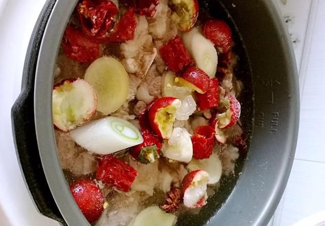  回甘|今日菜谱：大叔教你牛肉炖萝卜，清香回甘，软烂入味，家人爱吃！