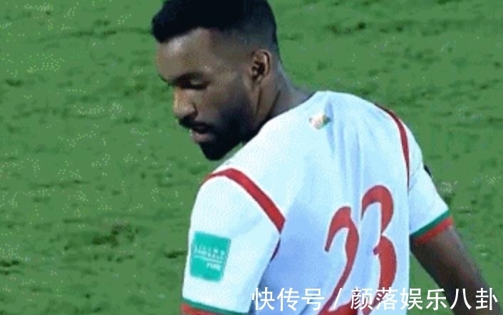 犯规|归化球员的榜样:阿兰被阿曼国脚喷垃圾话,随后1幕赢尊重!