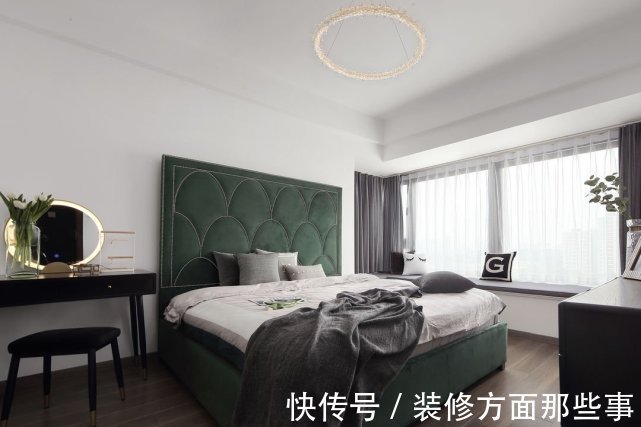 玄关|143平三居室要怎么装修才出其不意，选择复古风格准没错！