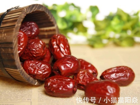 红枣|红枣加它泡在一起,睡前喝一杯,湿气没了,气血好了,赶走大肚腩