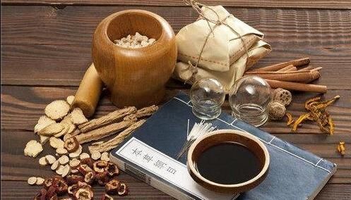 补气|黄芪和西洋参,哪个补气效果好?看完你就有数了