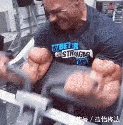 ins|臂围45cm,二头肌似小山包的猛汉奶爸,还自带肌肉抽筋绝活