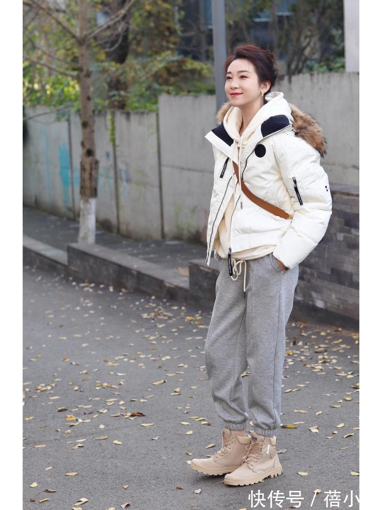 穿搭 简约、高级又chic!“羽绒服”就是要这么穿,搭配小白直接照搬