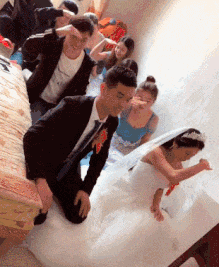 |搞笑GIF:当时我就懵了 裤子事小脸面事大