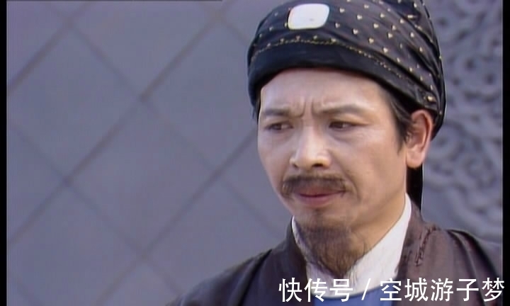 伦理$林黛玉死后,贾珍为她做了三件事,件件讲伦理,件件有深意