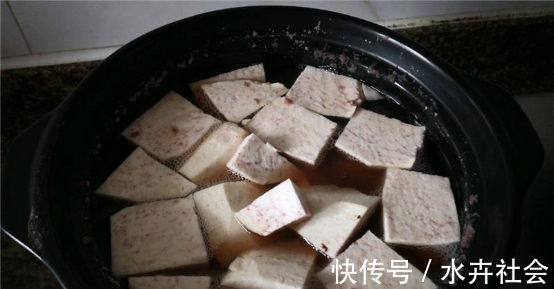 红豆|红豆加一宝,隔三差五吃,头发乌黑亮丽,口臭也没了,女人要多吃