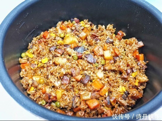 大米|吃了半辈子的米饭,第一次见这个新做法,孩子吃一次就念念不忘