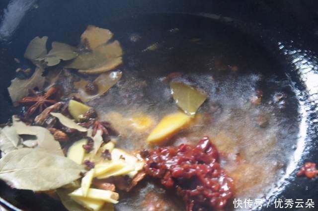 冬天|冬天要多吃羊肉,加1根萝卜做红焖羊肉,不腥不膻,好吃解馋