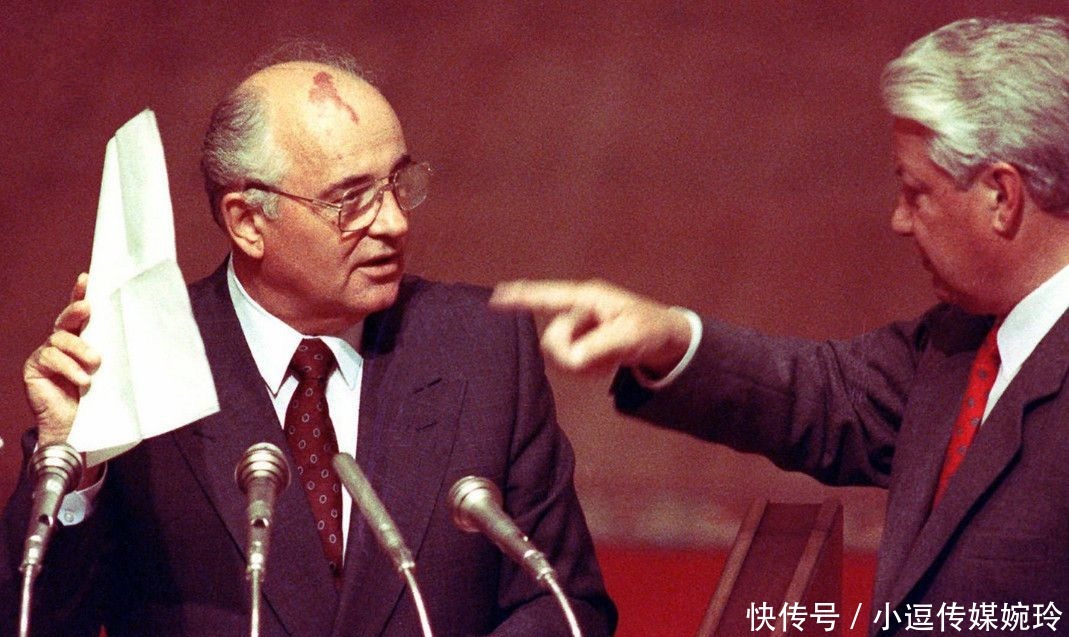 女儿|苏联解体后,戈尔巴乔夫年轻貌美的女儿,叶利钦如何处理了?