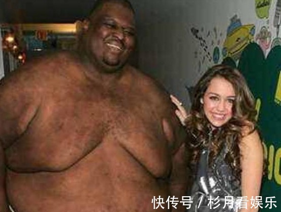相扑运动员|重800斤相扑王,娶100斤娇妻,婚后一年离世,妻子继承遗产失踪