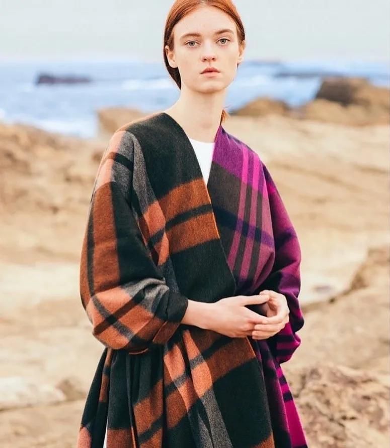  山羊|还在冲 Burberry？它才是更有“性价比”的羊绒围巾