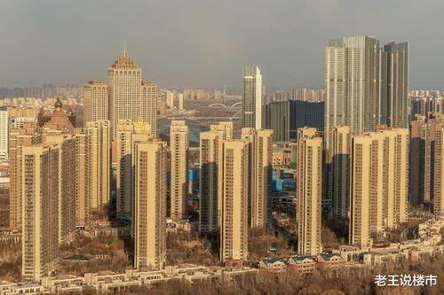 腰线层|一栋楼不管多少层,建筑学家认为:这4层最好不要买,不要被忽悠