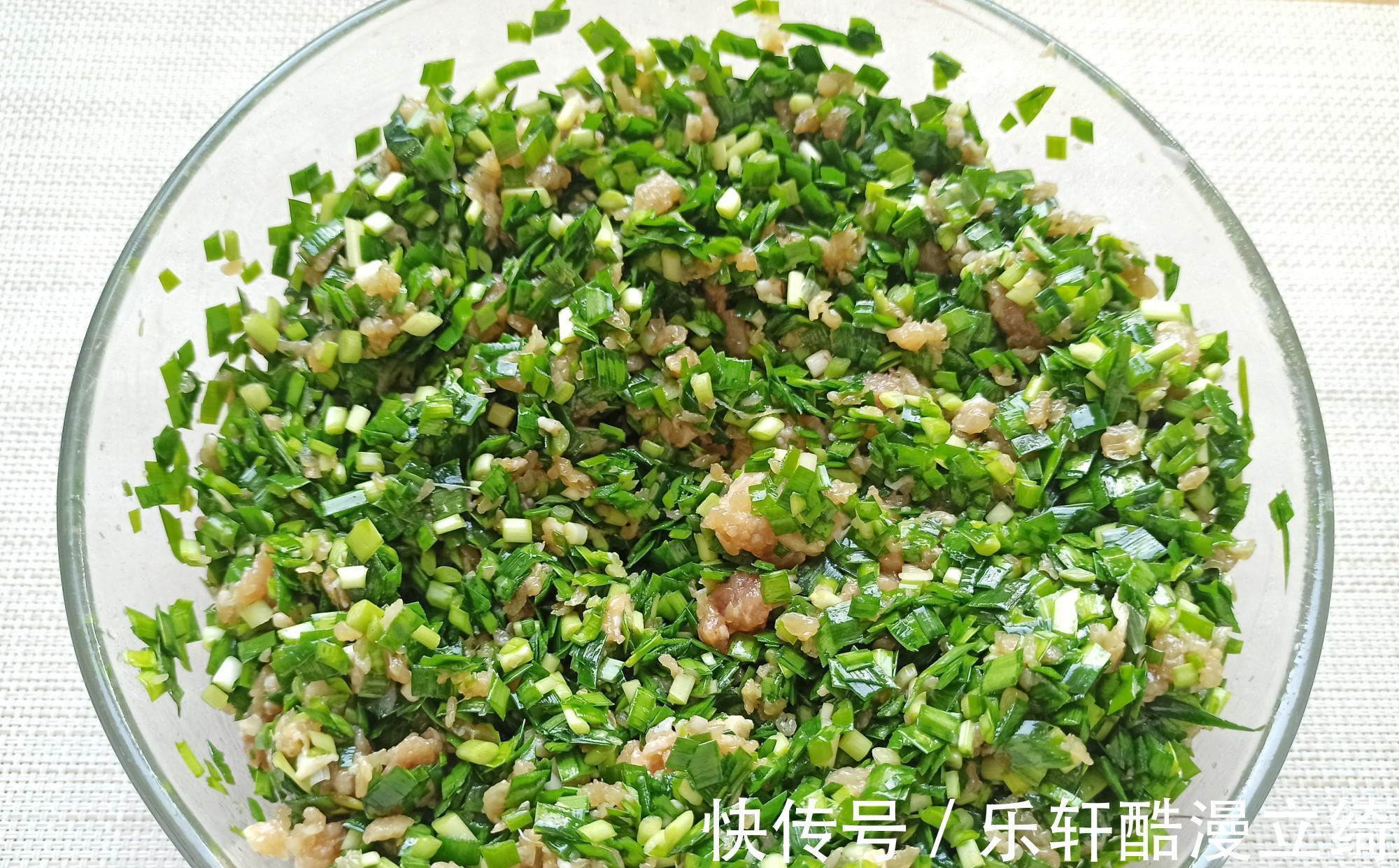 饺子|猪肉饺子配什么菜好吃教你5种不同搭配，香味扑鼻，好吃没腥味