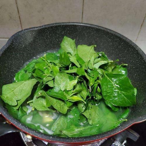 贫血最怕这菜，等于天然“补血库”，淡斑美白，补血润肤