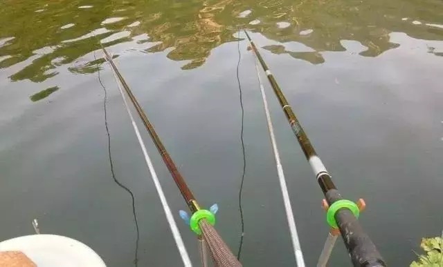 地形|秋季鱼口好,钓位难寻?不妨试试这三招,不用打窝也能爆连