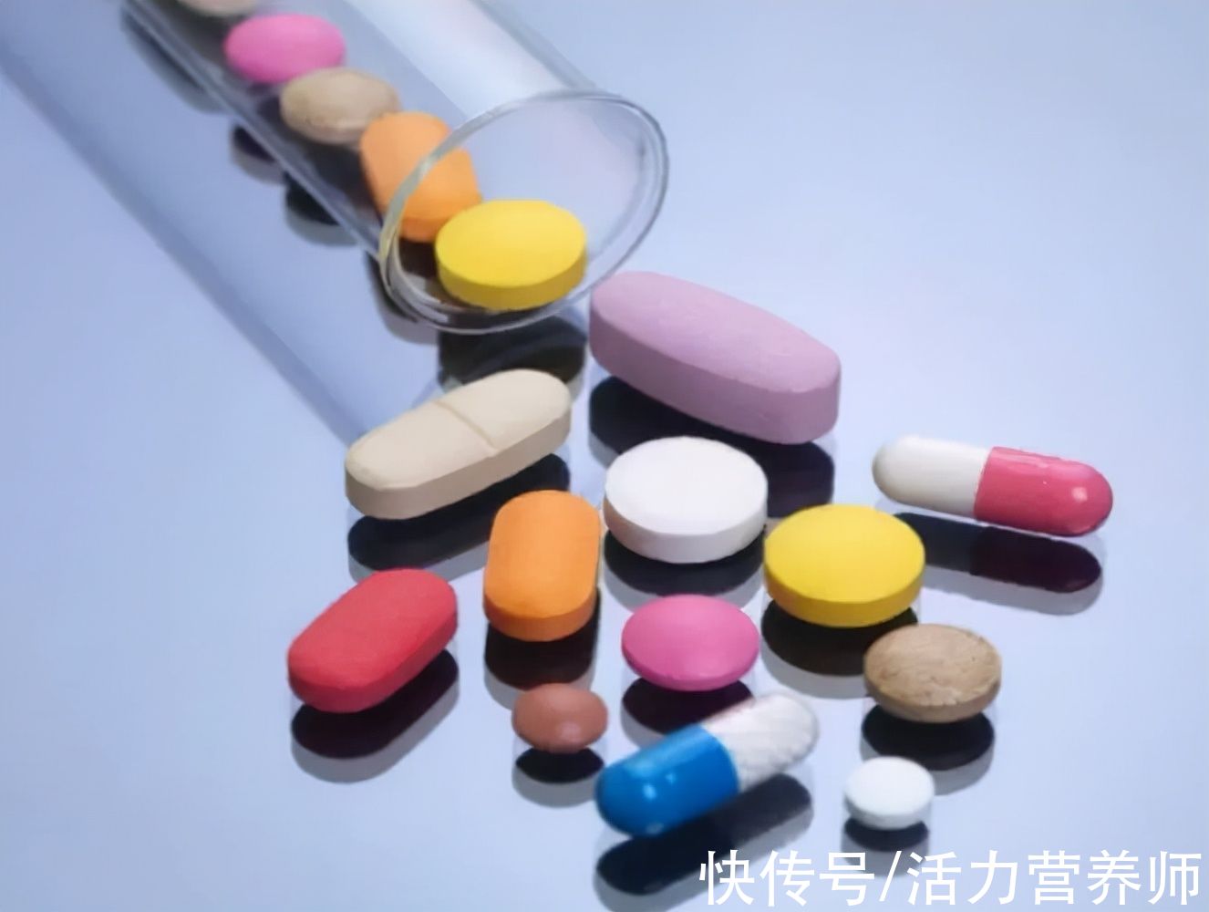 饮食习惯|长期吃降压药的高血压人群,要尽早改掉4种饮食习惯,减少副作用