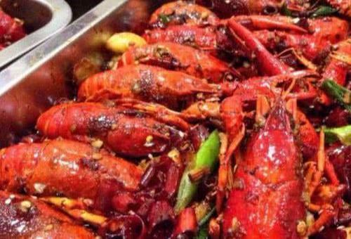 击败小龙虾,赶走羊肉串,曾无人品尝的它,现今成烧烤摊“霸主”