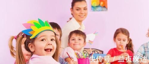 奶奶|7岁男孩长了“双排牙”,需要一颗一颗拔掉,奶奶自责不已