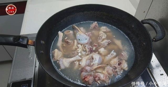  鸭肉|最过瘾的鸭肉吃法，我家一周吃3次，学会这做法，全家有口福了