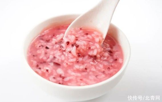 红曲|护血管只知道吃三七？天然“血管清道夫”，中医常用它泡水喝