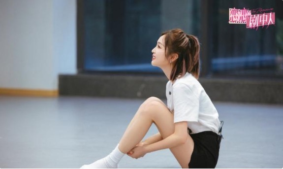 小學(xué)生|小學(xué)生都會得，卻難道難倒許魏洲喬欣，驗證了“戀愛中的人是傻子”