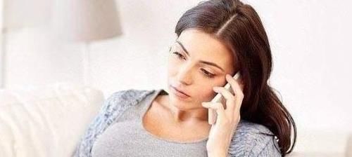 怀孕期间|怀孕时,若孕妈常玩手机,或许身体会有这两个变化,早知道早好!