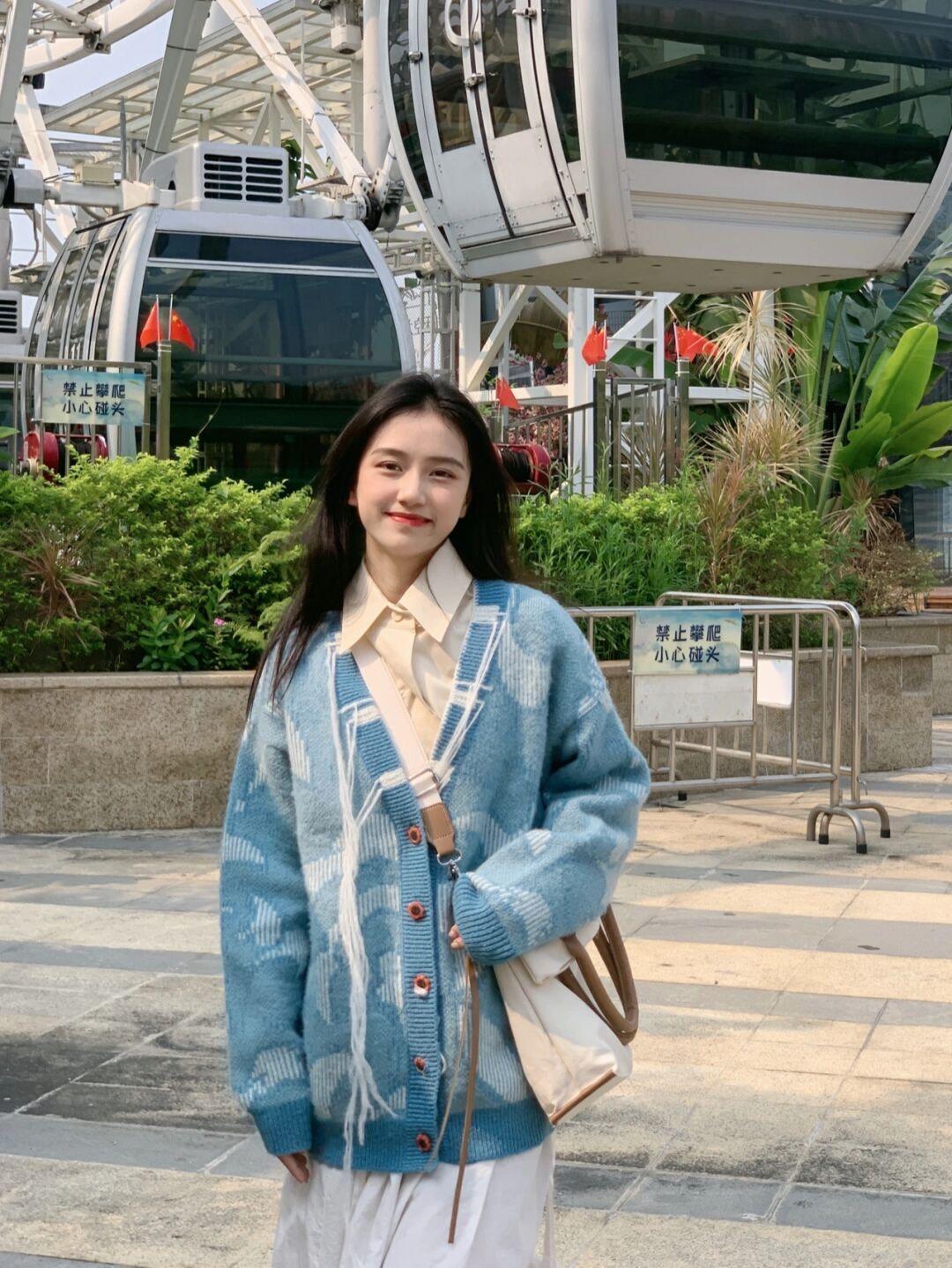 搭配|秋冬毛衣别乱选!穿这两件就够了,可盐可甜!