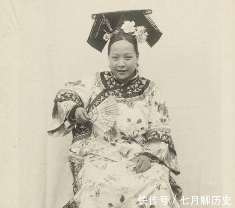 容貌|清朝有钱人的太太并不是貌美如花，看看真实的容貌