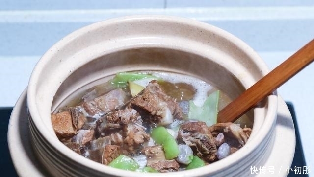 晒一下我老公的晚餐,虽然只有1道菜,朋友却说一般人吃不起