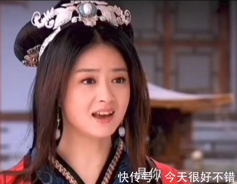 宋凝!《华胥引》宋凝成全沈岸的尊严,却让自己卑微成一棵草