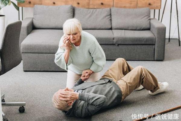动脉|老人中风前,通常有哪些征兆?医生:这4种变化,别大意!