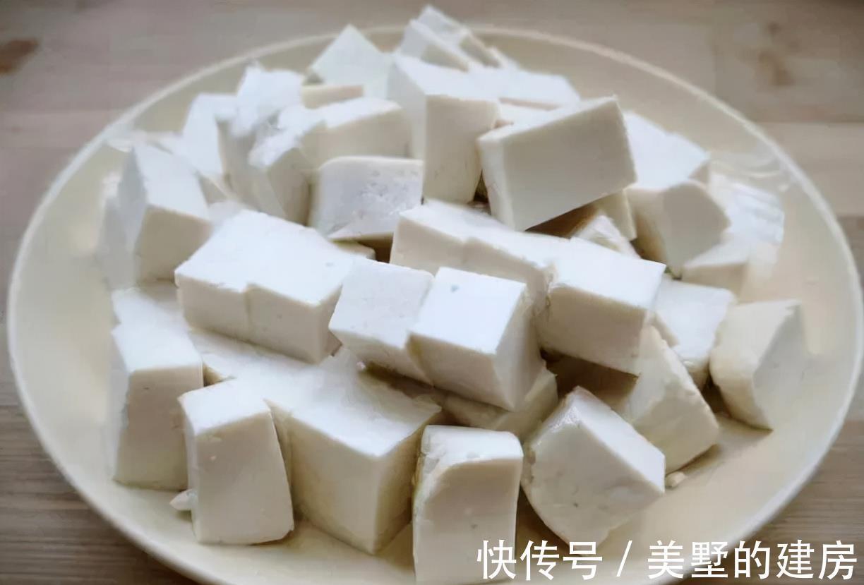 炖汤|秋天吃鱼，鲈鱼，草鱼都不如吃它！炖汤特别鲜美，益气养血还润燥