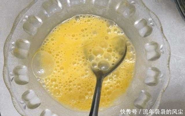 不用|爱吃韭菜盒子的看过来, 真的不用和面哦,五分钟搞定