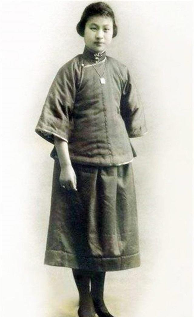 总领事|严幼韵:民国复旦校花,百岁坚持每天化妆,活成了自己喜欢的样子