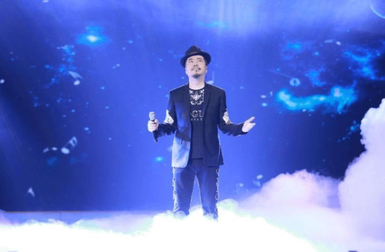 最惨的鸟巢演唱会,亏损千万,演出后和老婆抱头哭成一团