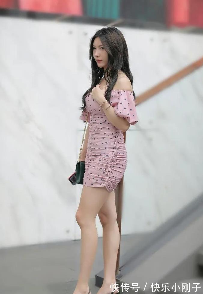 芳华|非常迷人的微胖女孩,一看就是“女强人”,真的很想带她环游世界