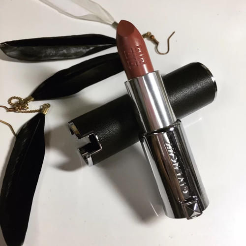 质地|让女人无法抗拒的气质口红,纪梵希冷门,最后一支黄皮涂最显白