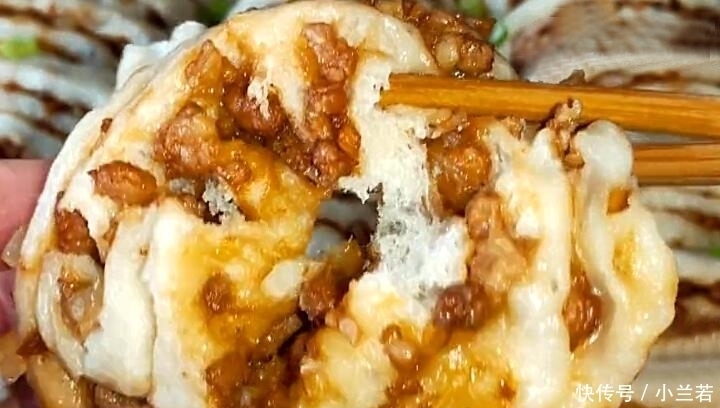 入秋后我家常吃这种面食,咸香松软,营养好吃,我家2天做一锅