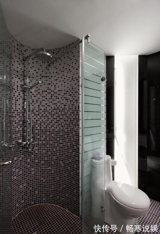 拉通|他将阳台“抬高”20厘米,家人不理解,完工后却惊艳了全小区