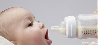 宝宝到了二岁还没戒掉奶瓶,可能会哪些危害父母不妨来解一下