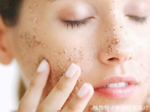 养成“牛奶肌”的4个好方法,坚持下去,你的皮肤也可以白皙透亮