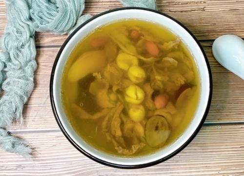 简单|冬季进补,少吃猪肉多喝此汤,简单易学,气血足了,脸色更红润